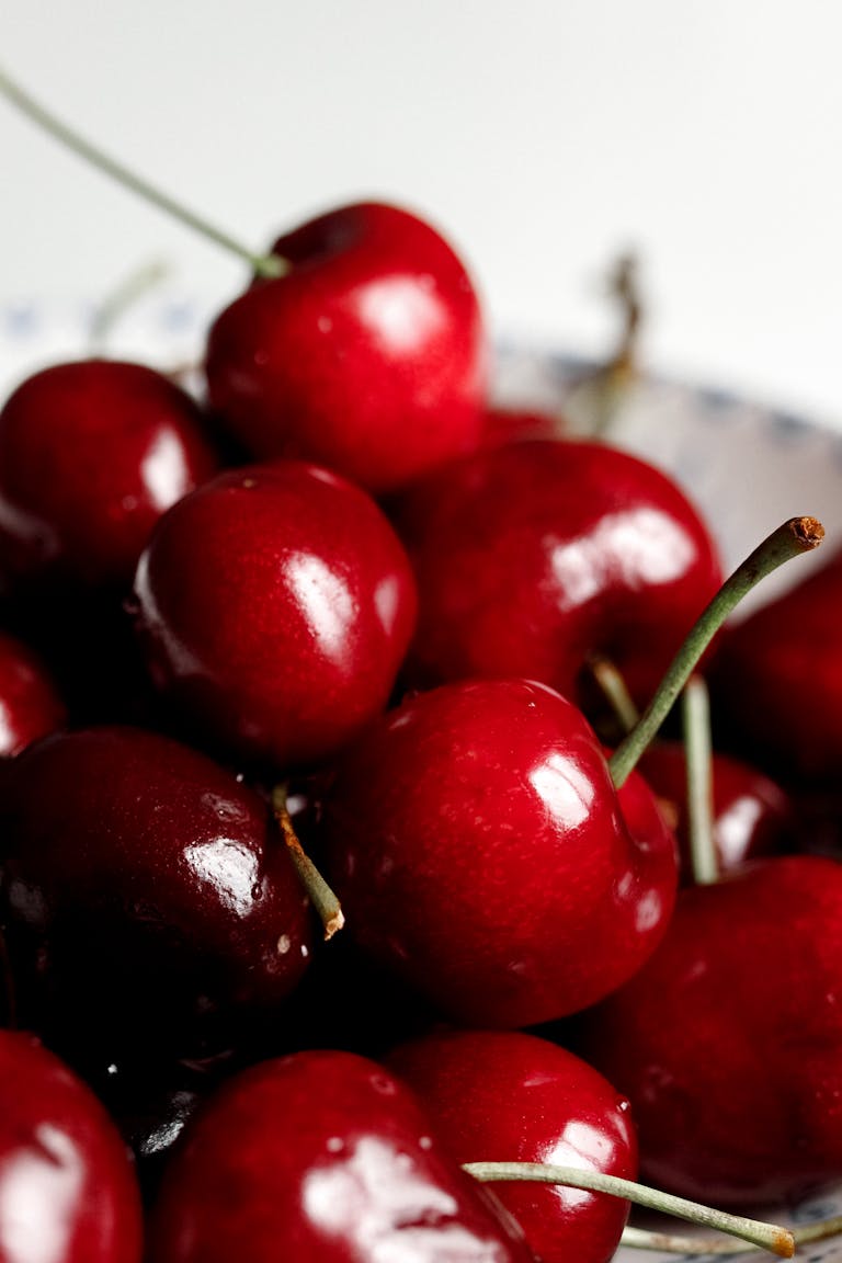 seasonal fruits and vegetables in June